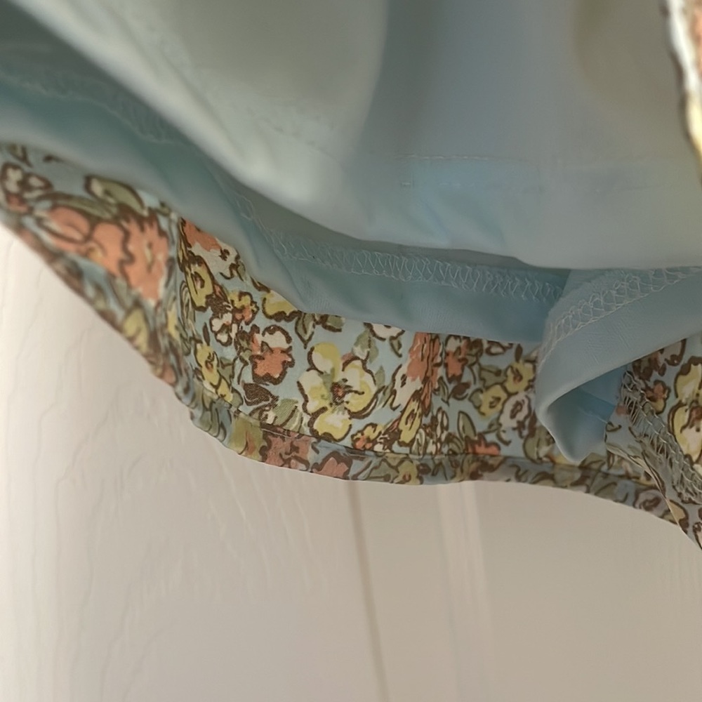Altar’d State satin romper NWOT Small - Picture 5 of 8